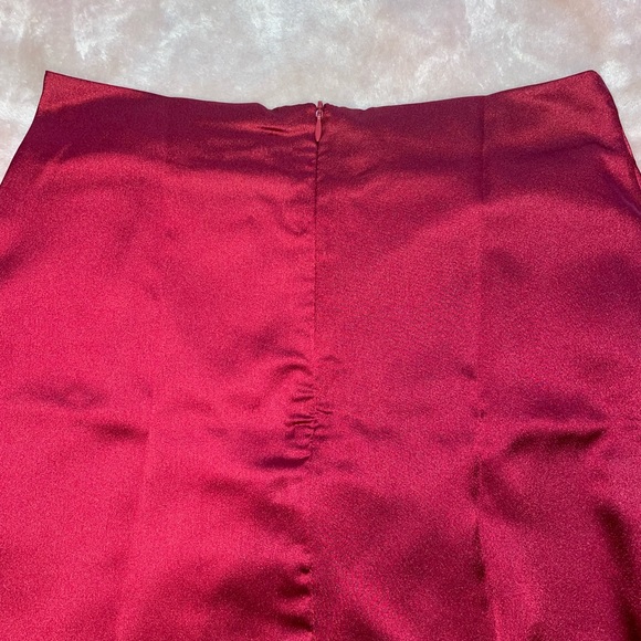 Satin Mini Skirt - Picture 3 of 4